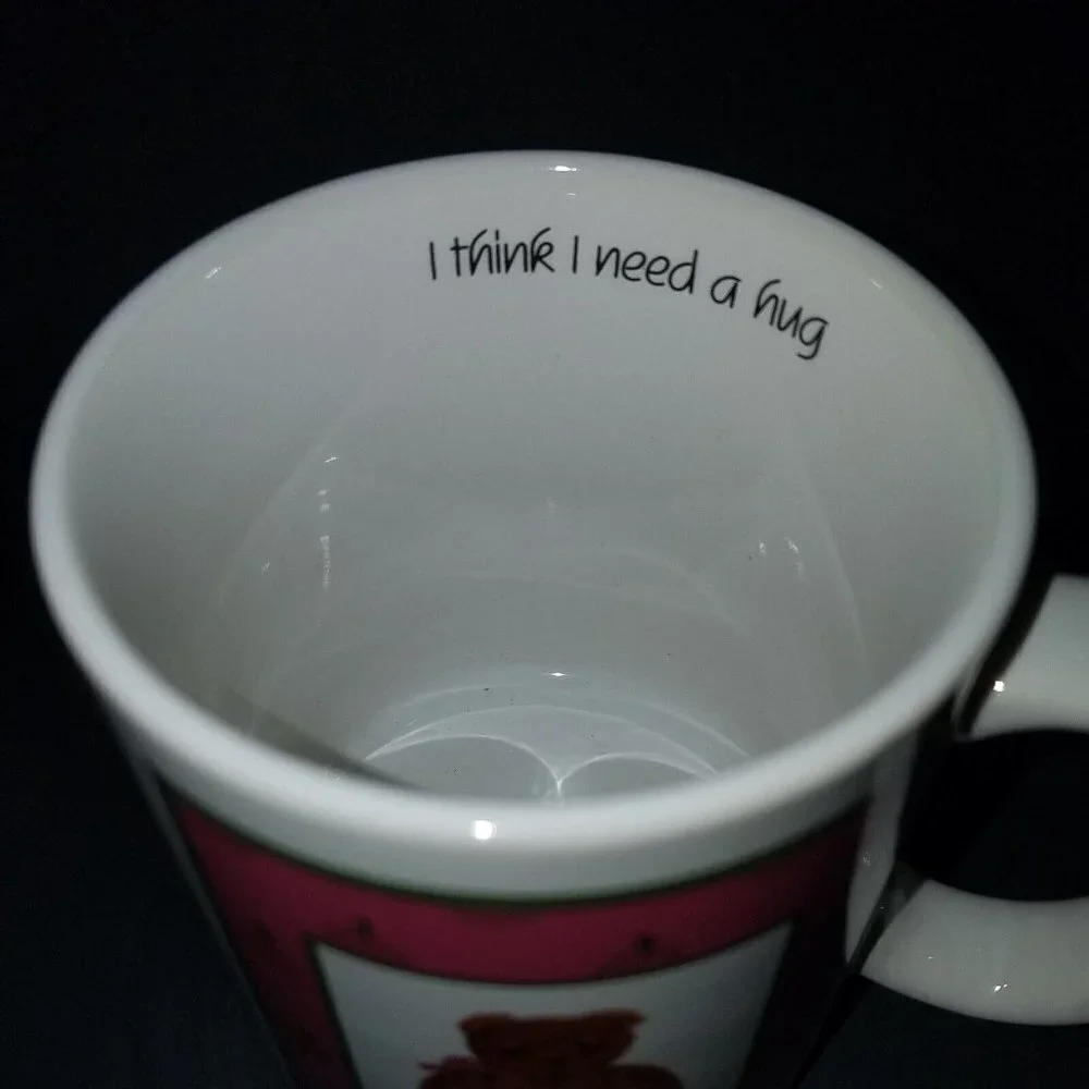 VTG I Think I Need A Hug Mug Brown Teddy Bear Apples Renaissance Cards Japan